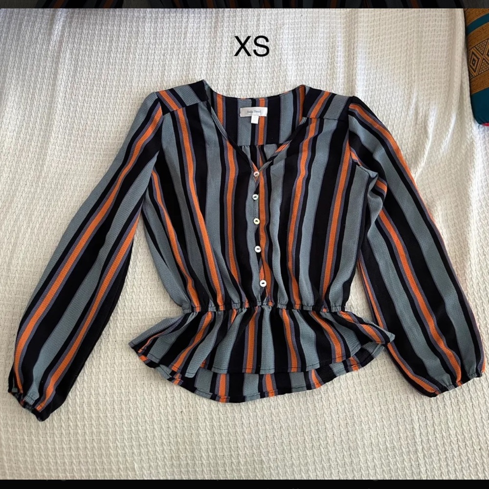 Stella Tweed - Long sleeves peplum blouse